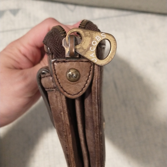 Marc Jacobs Leather Wallet - Picture 3 of 4